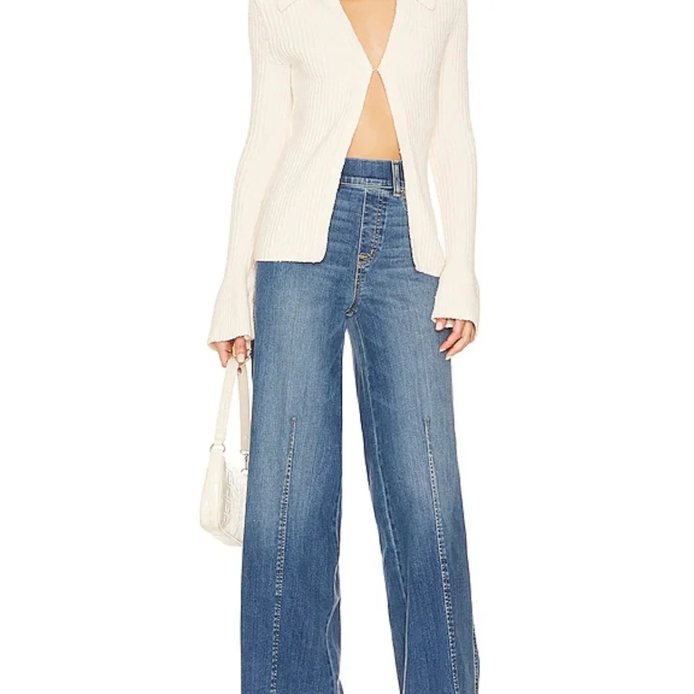 SPANX Seamed Front Wide Leg Vintage Indigo Jeans